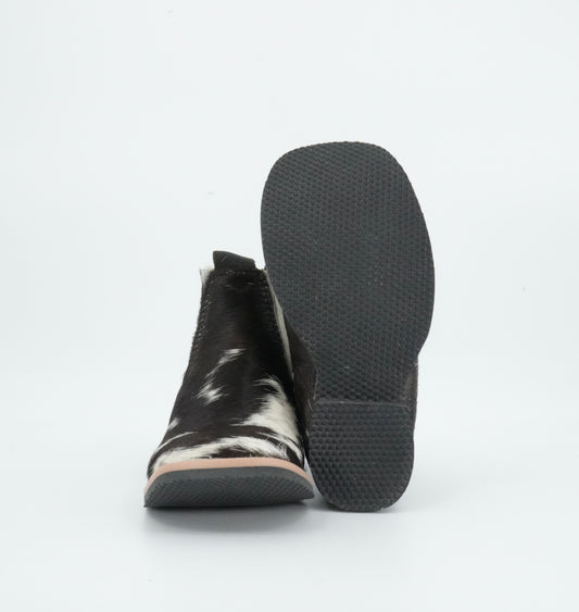 Padua Toddler Cow Hair Black/White Short Boot Size: 7C *AS SEEN ON IMAGE*