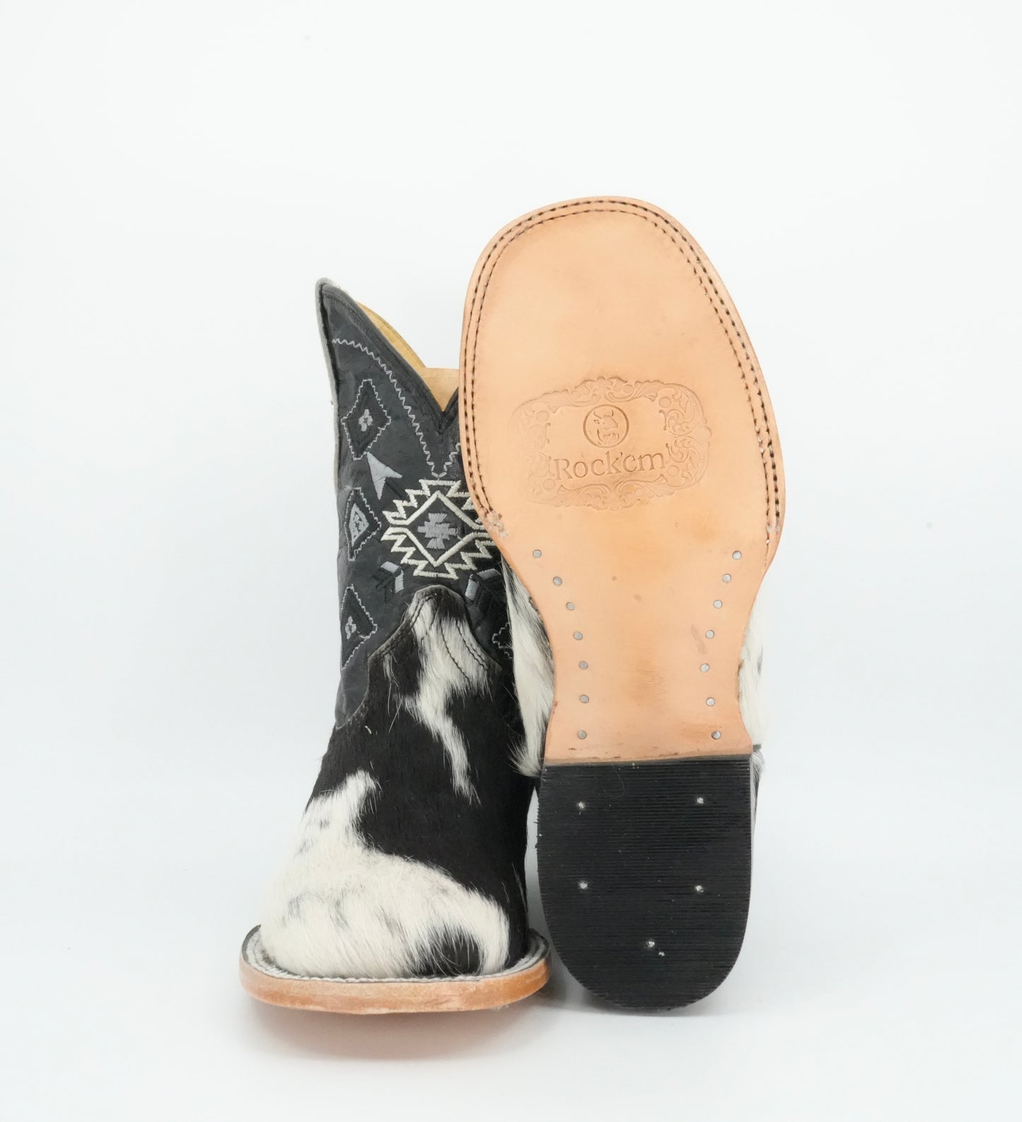 Rock'em Kid's Cow Hair White/Black Boots Size: 1 US / 21 MEX *AS SEEN ON IMAGE*