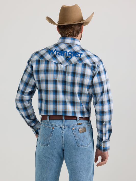 Wrangler Men's Logo Long Sleeve Light Blue Plaid Western Button Down Shirt
