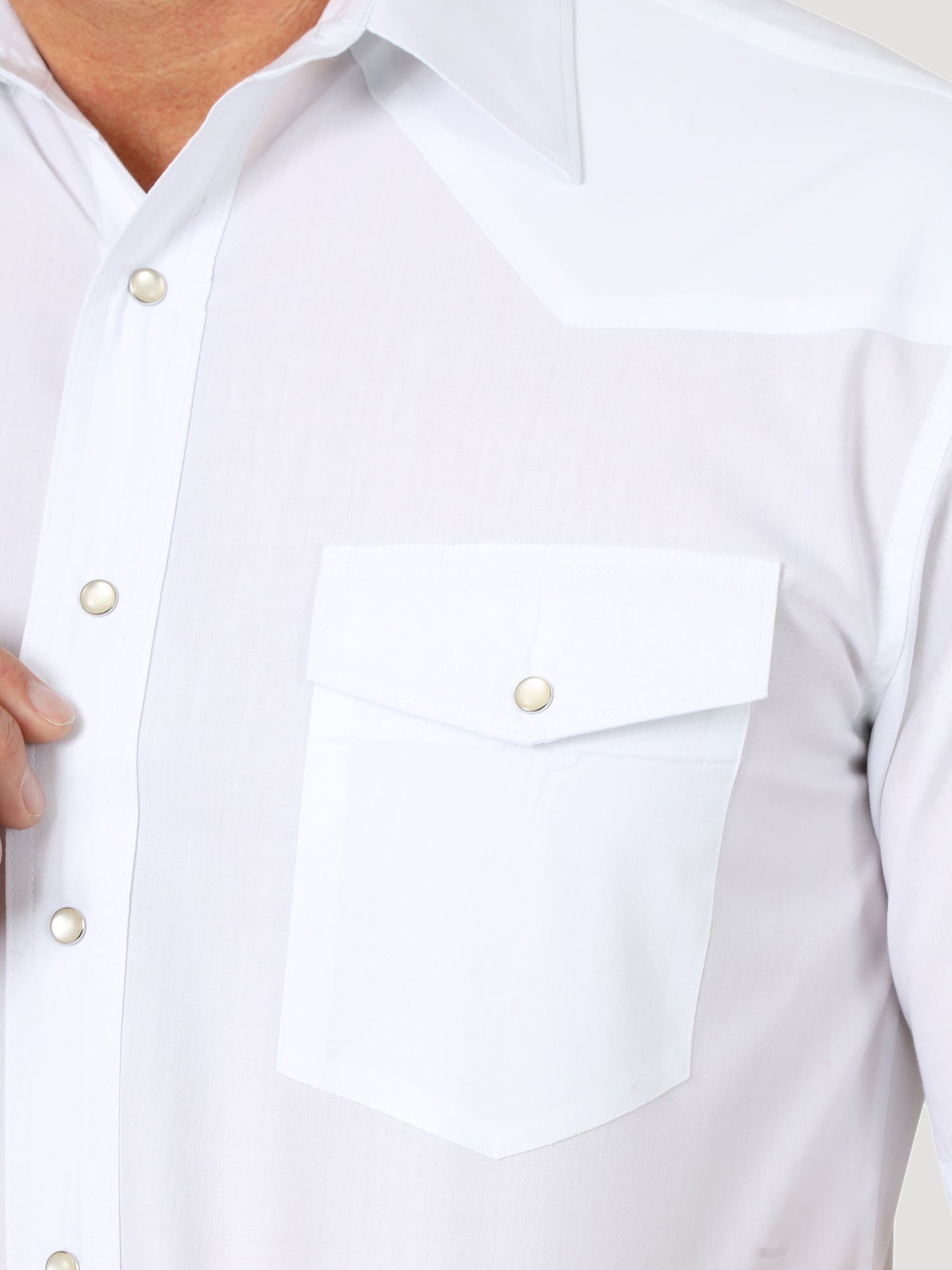 Wrangler White Short Sleeve Western Snap Shirt