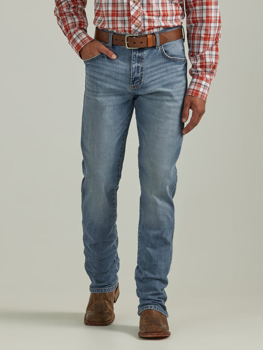 Wrangler Retro Slim Fit Fergus Straight Leg Jean