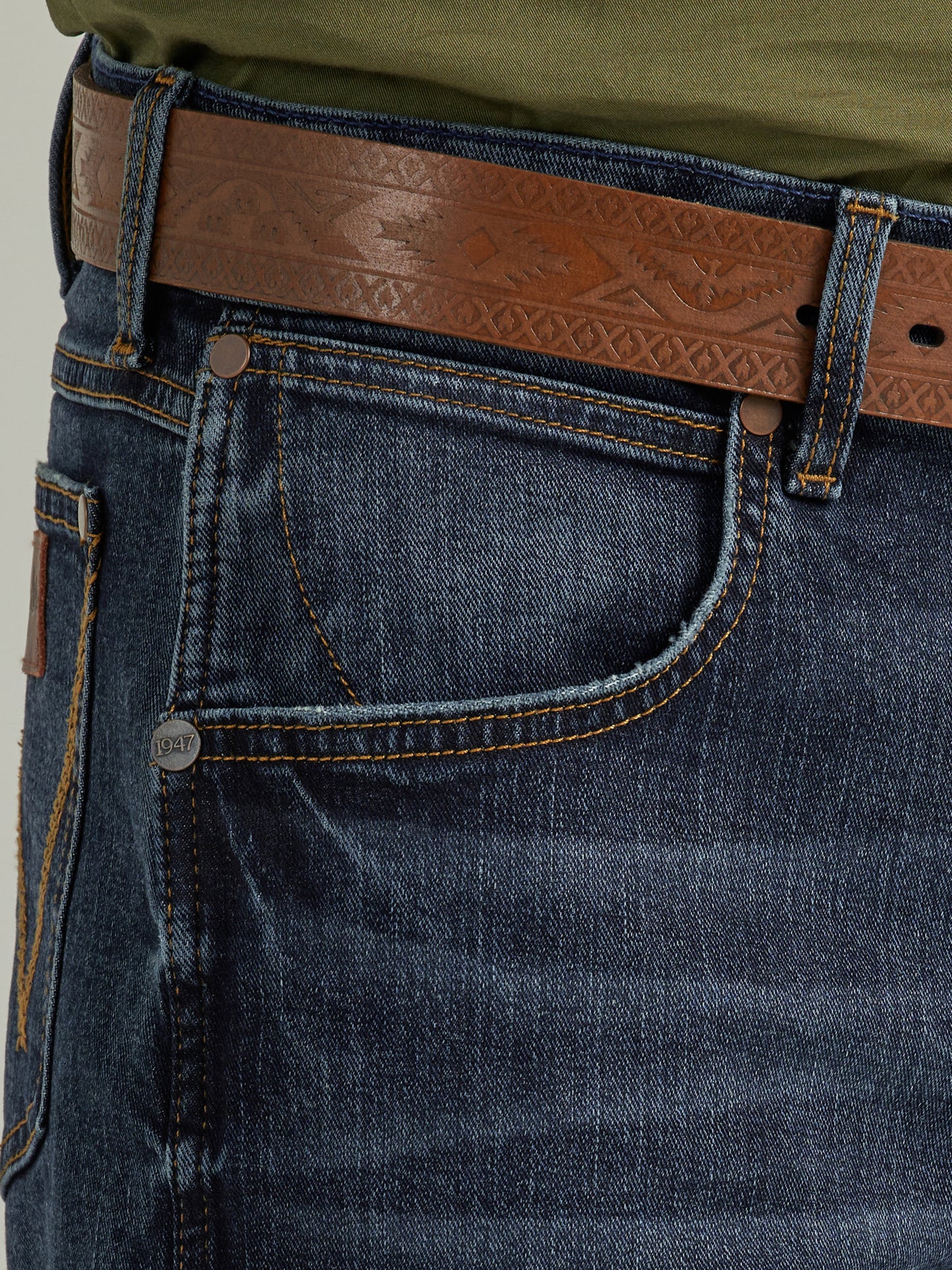 Wrangler Retro Slim Fit Elwick Bootcut Jean
