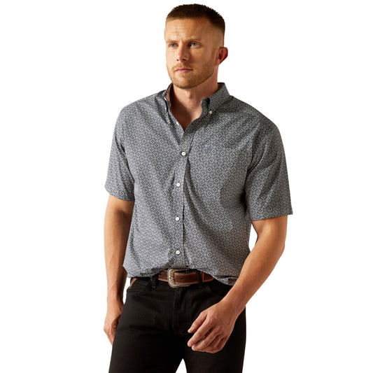 Ariat Men's Octavius Classic Fit Button Down Short Sleeve Navy Shirt