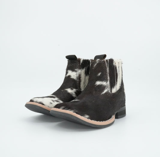 Padua Toddler Cow Hair Black/White Short Boot Size: 7C *AS SEEN ON IMAGE*
