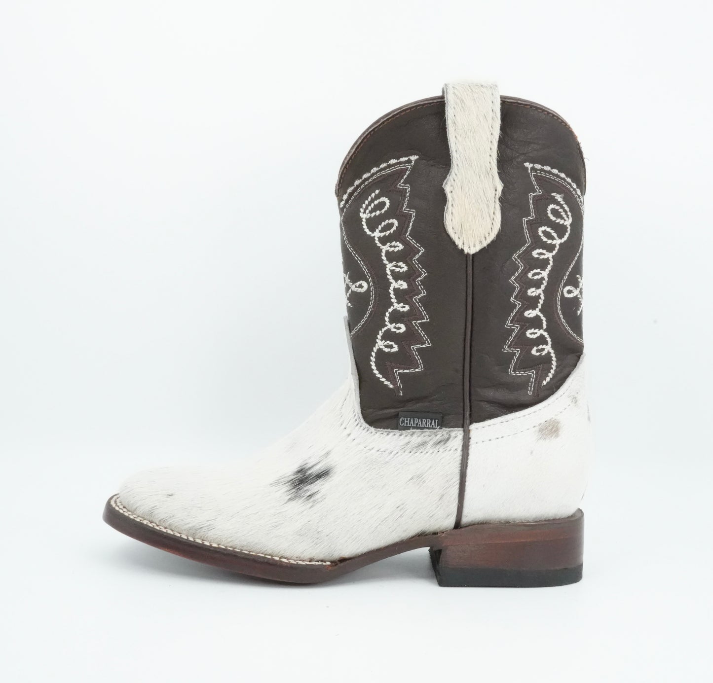 Chaparral Kid’s Cow Hair Size: 2 *AS SEEN IN PICTURE*