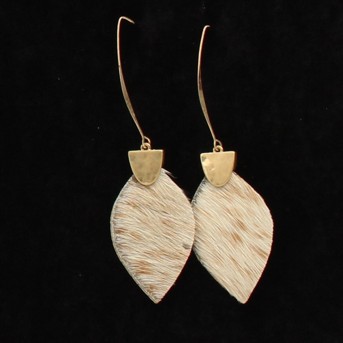 Blazin Roxx Cowhide Leaf Earrings