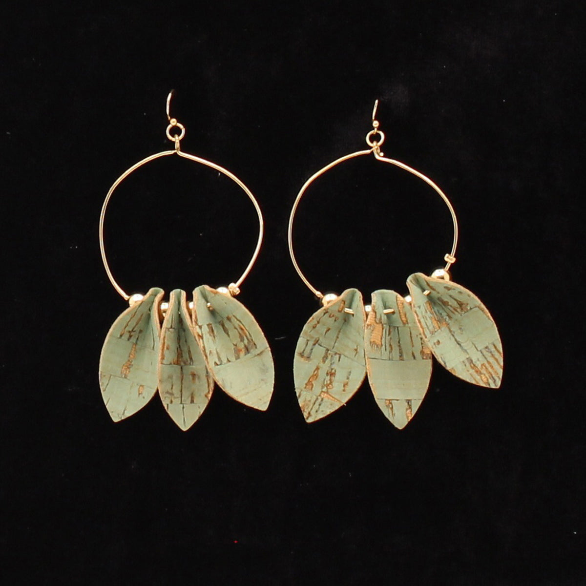 Blazin Roxx Distressed Teardrop Leather Earrings