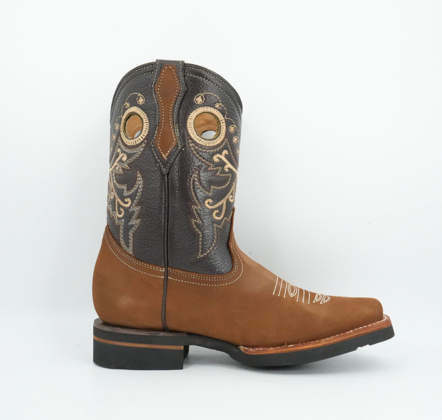 La Sierra Jr’s Nobuck Hazelnut Square Toe Boot