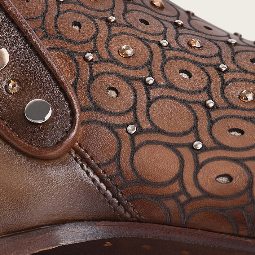 Cuadra Women's Handwoven Brown Leather Bootie