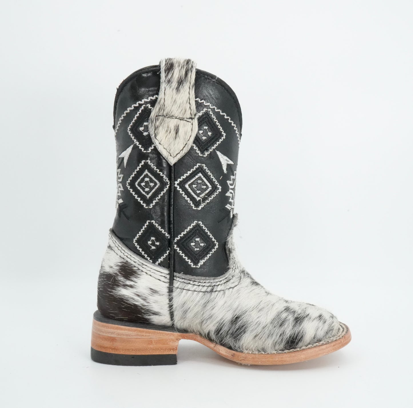 Rock'em Kid's Cow Hair White/Black Boots Size: 8 US / 15 MEX *AS SEEN ON IMAGE*