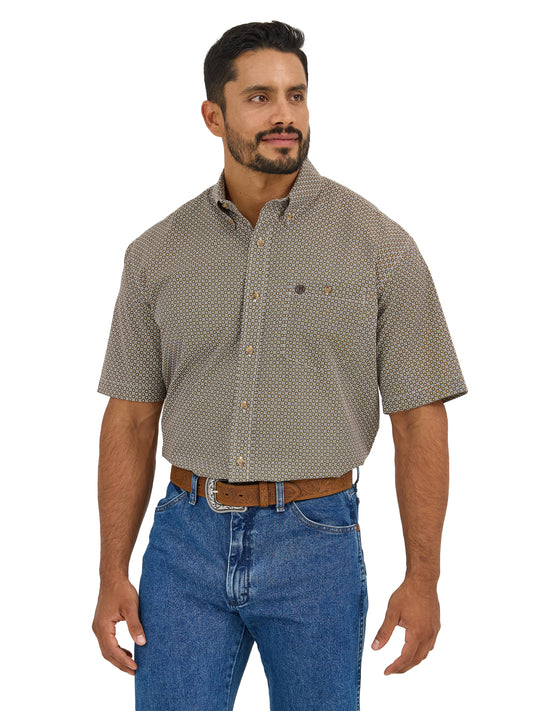 Wrangler Men's Short Sleeve Button Down Brown Print Shirt