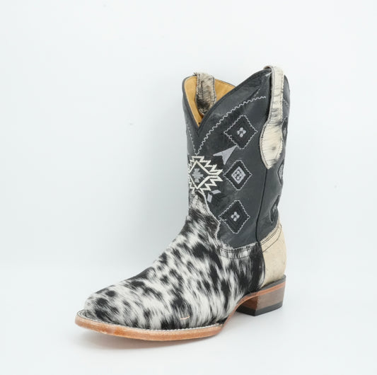 Rock'em Kid's Cow Hair White/Black Boots Size: 13 US / 20 MEX  *AS SEEN ON IMAGE*
