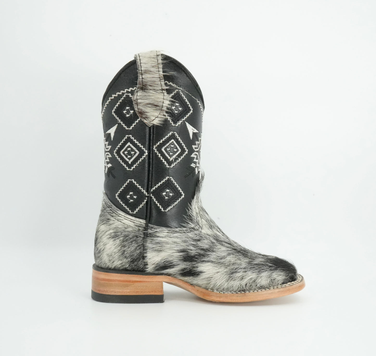 Rock'em Kid's Cow Hair Black/White Boots Size: 11 US / 18 MEX *AS SEEN ON IMAGE*