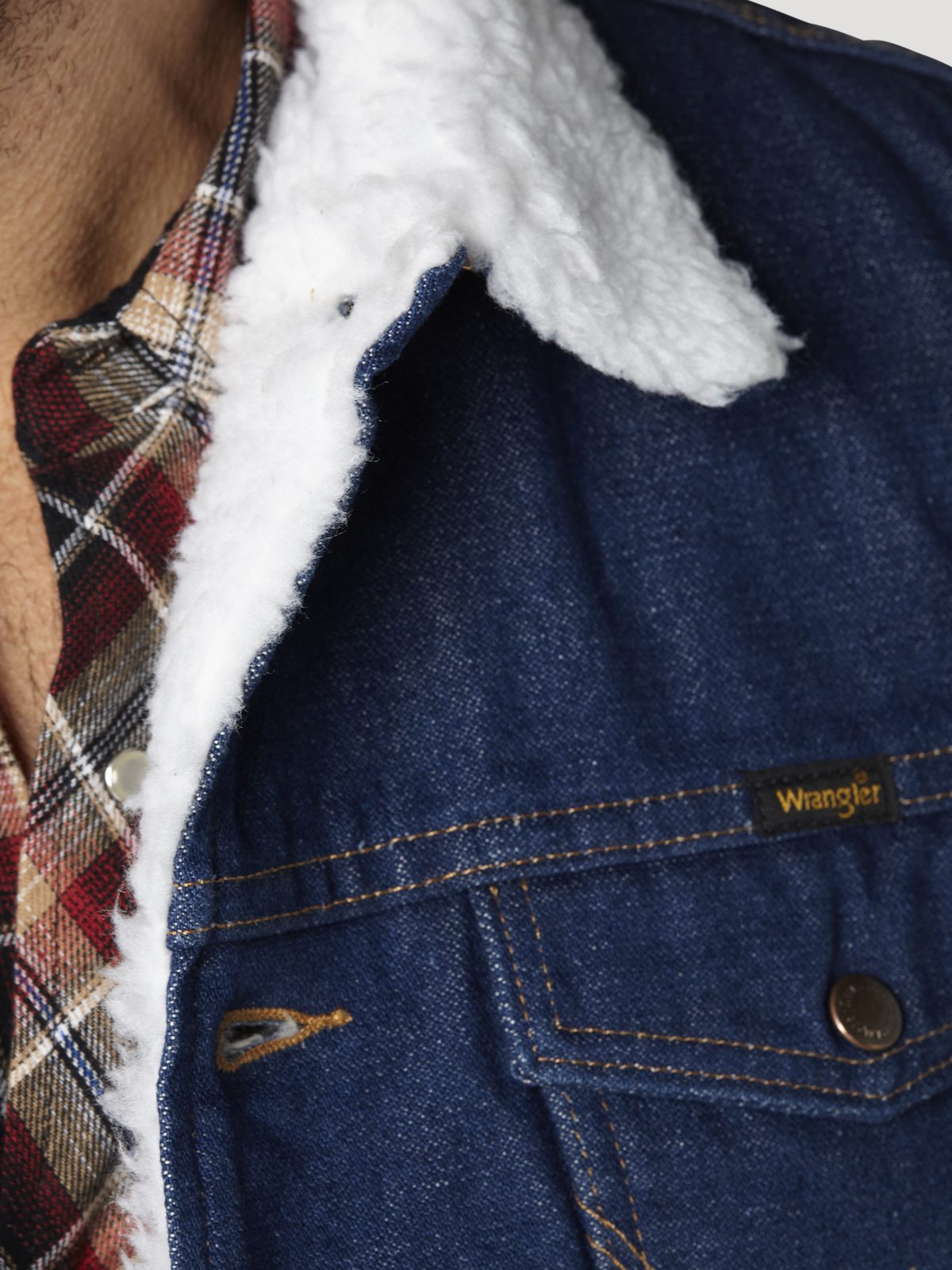 Chaleco vaquero con forro de sherpa de Wrangler