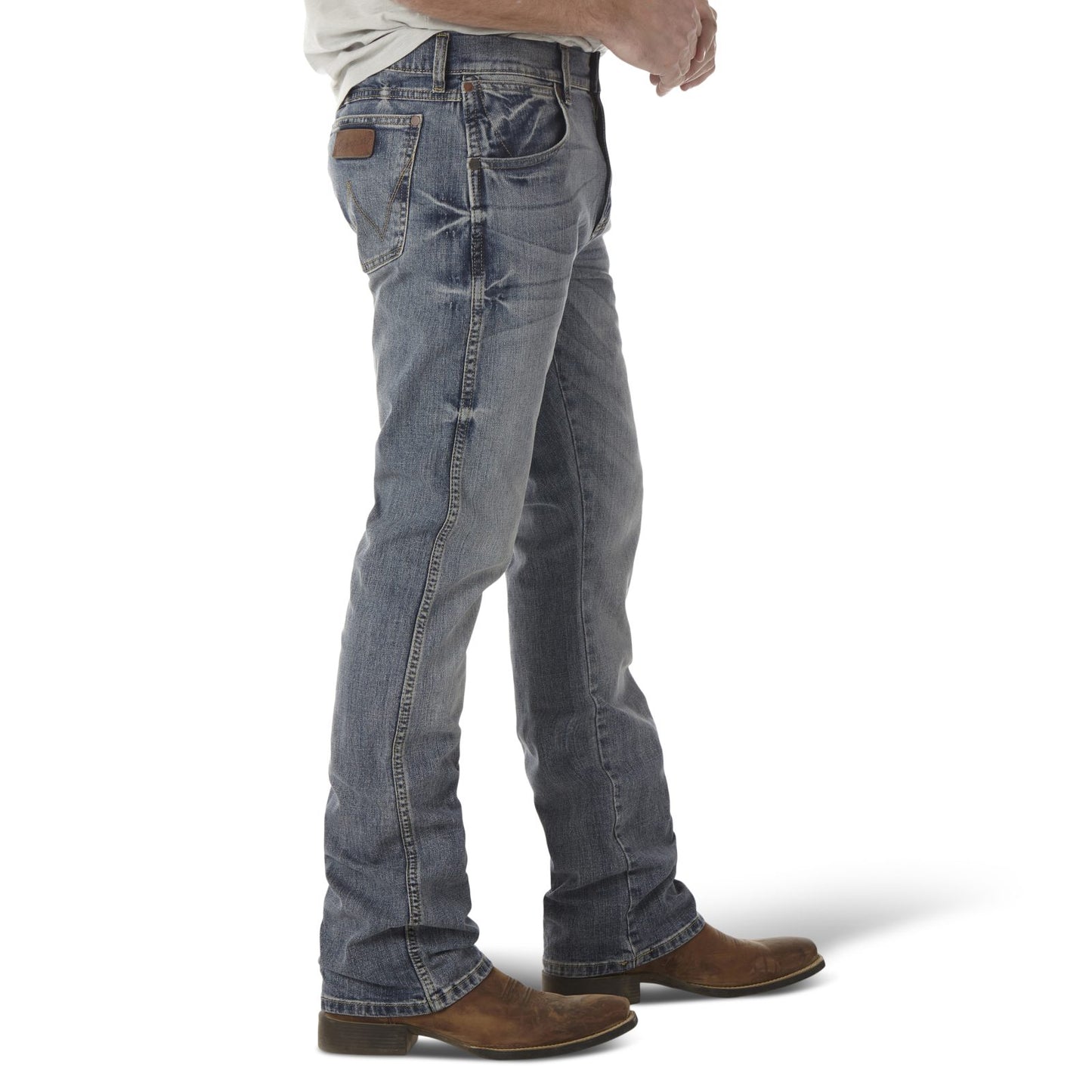 Wrangler Retro Slim Fit Greeley Bootcut Jean
