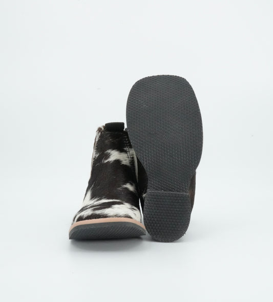 Padua Toddler Cow Hair Black/White Short Boot Size: 7C *AS SEEN ON IMAGE*