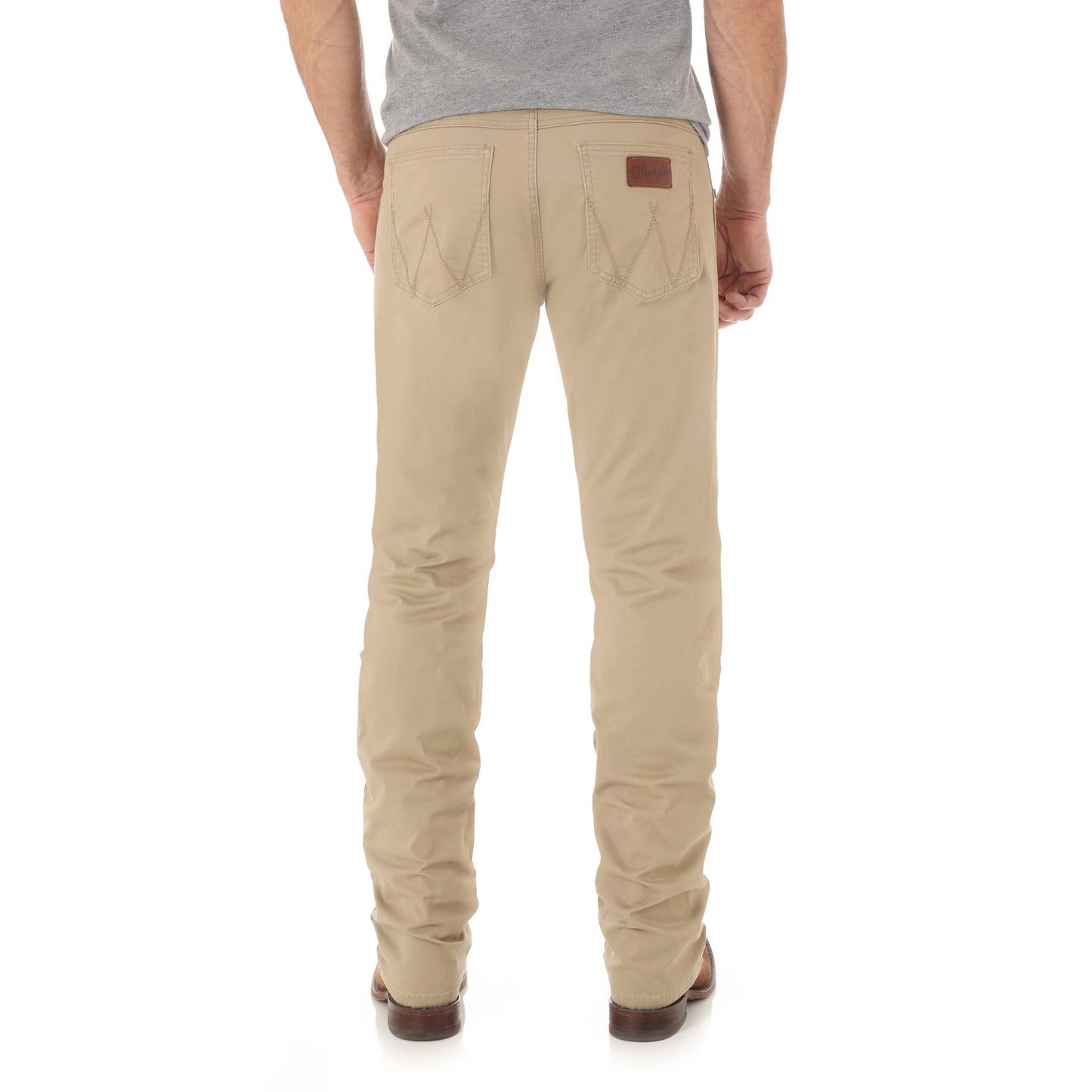 Wrangler Retro Slim Fit Fawn Straight Leg Jean