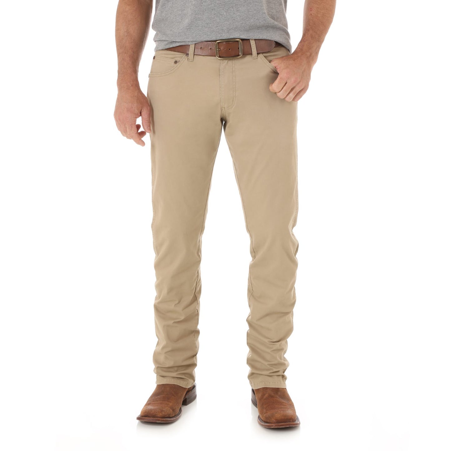 Wrangler Retro Slim Fit Fawn Straight Leg Jean