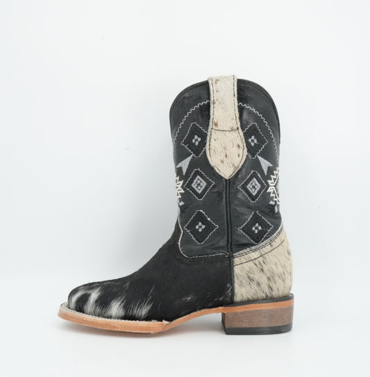 Rock'em Kid's Cow Hair White/Black Boots Size: 11 US / 18 MEX  *AS SEEN ON IMAGE*