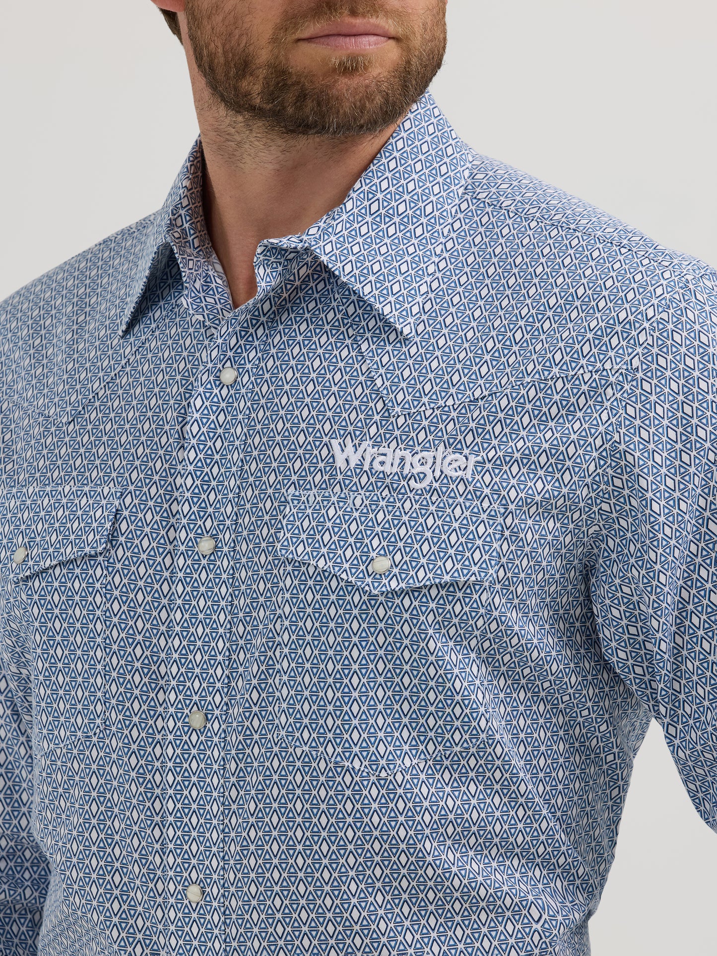 Wrangler Men's Logo Print Blue/White Diamond Long Sleeve Snap Button Shirt