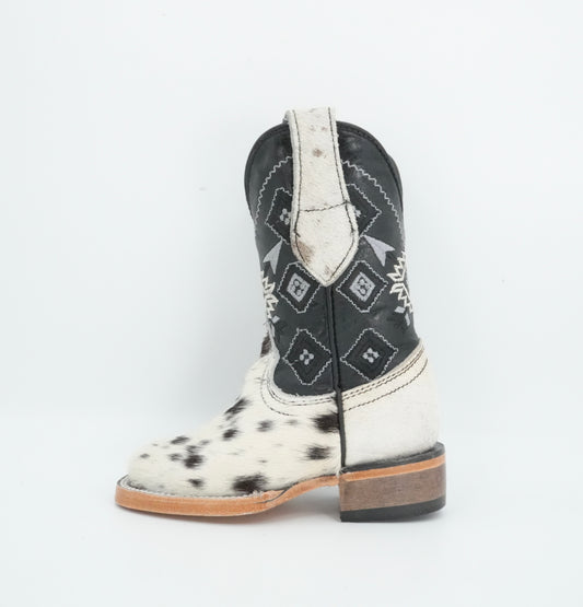 Rock'em Kid's Cow Hair White/Black Boots Size: 7 US / 14 MEX  *AS SEEN ON IMAGE*
