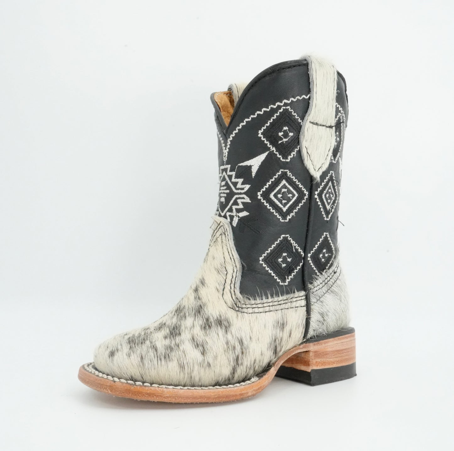 Rock'em Kid's Cow Hair White/Black Boots Size: 9 US / 16 MEX *AS SEEN ON IMAGE*