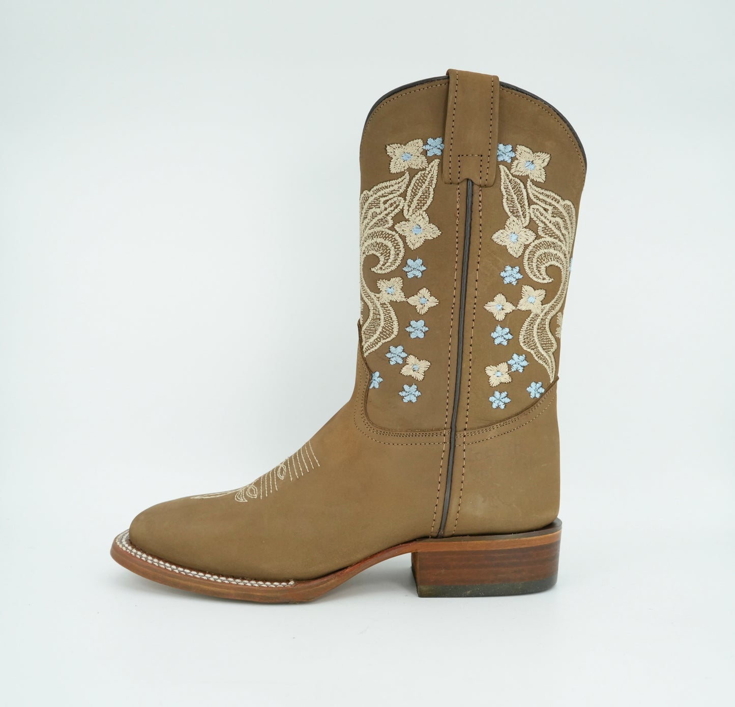 Calzatti Women's Avellana Blue Nobuck Wide Square Toe Boot