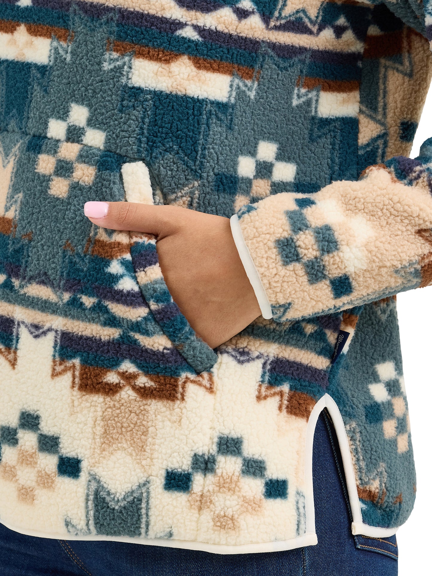 Wrangler Women's Retro Quarter-Zip Sherpa Pullover