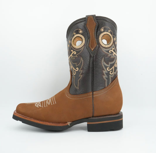 La Sierra Jr’s Nobuck Hazelnut Square Toe Boot