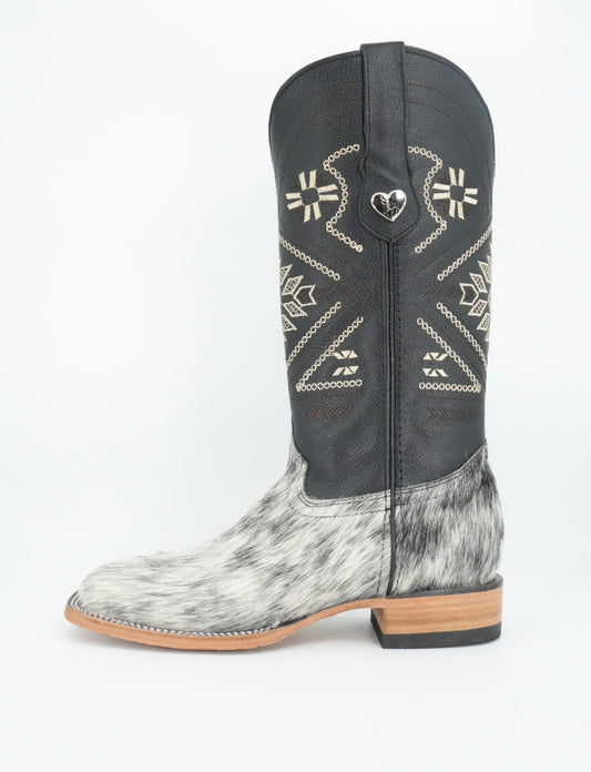 Rock'em Women's Aztec Cow Hair Boots Size: 8 *AS SEEN ON IMAGE*