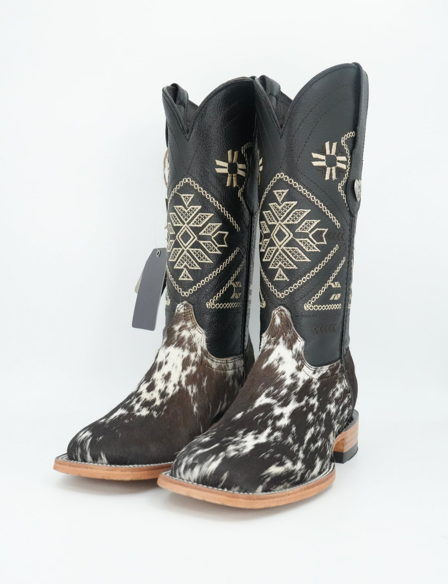 Rock'em Women's Aztec Cow Hair Boots Size: 5.5 *AS SEEN ON IMAGE*