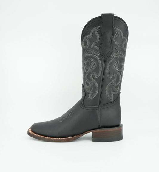 Vaquero Signature Women’s Black Grasso Wide Square Toe Boot