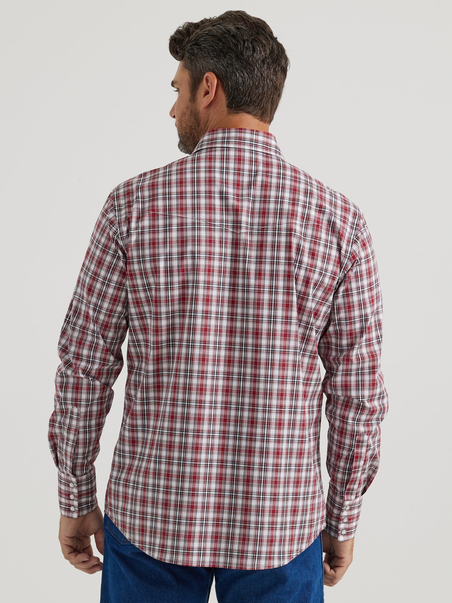 Wrangler Men's Wrinkle Resist Long Sleeve Western Snap Shirt Red Plaid