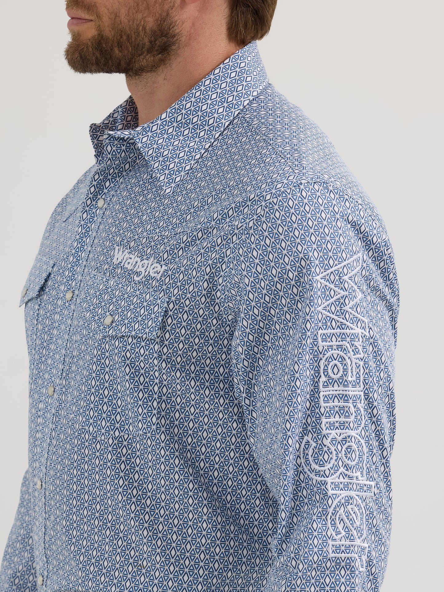 Wrangler Men's Logo Print Blue/White Diamond Long Sleeve Snap Button Shirt