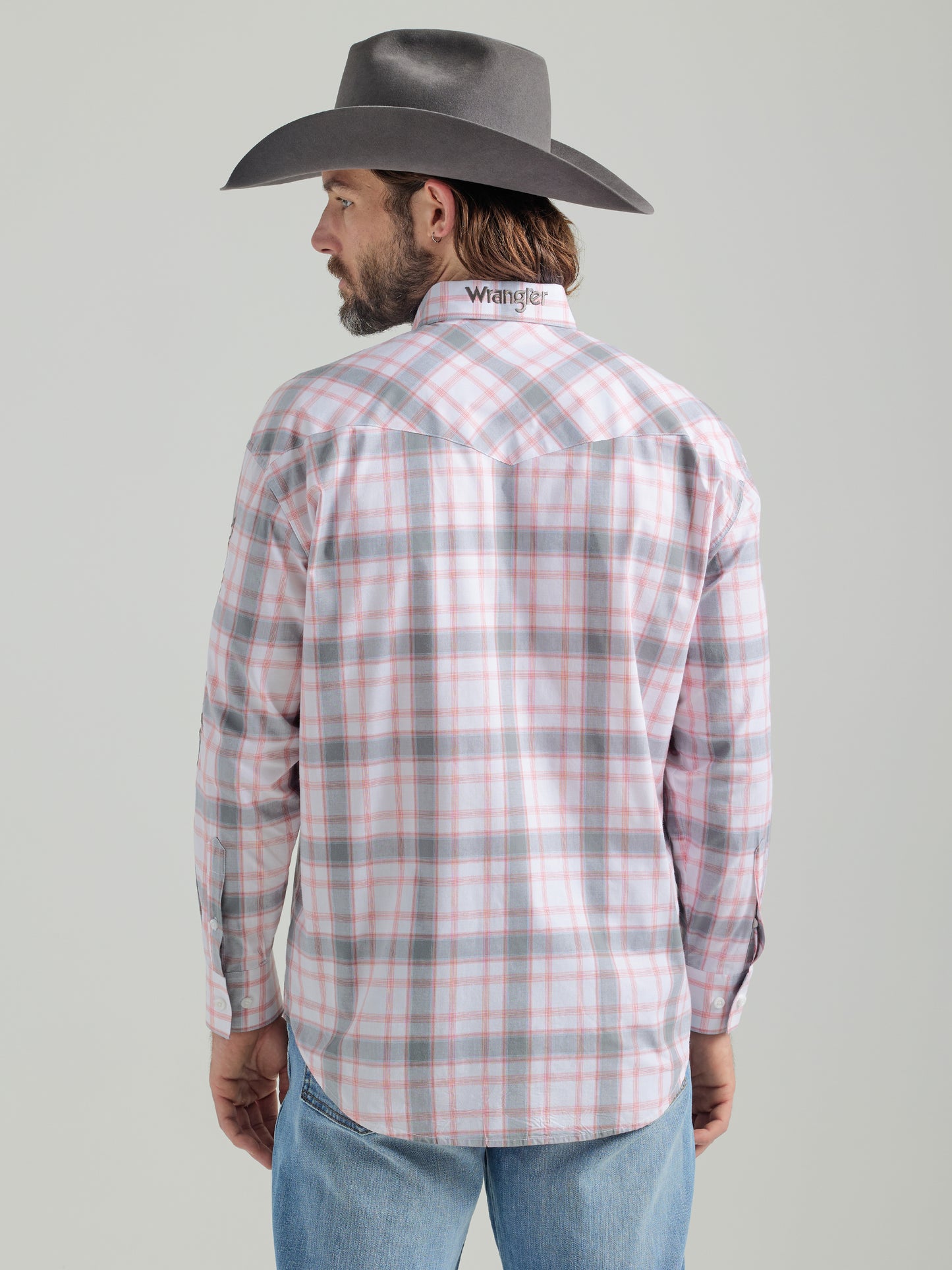 Wrangler Men's Logo Long Sleeve Button-Down Light Pink/Gray
