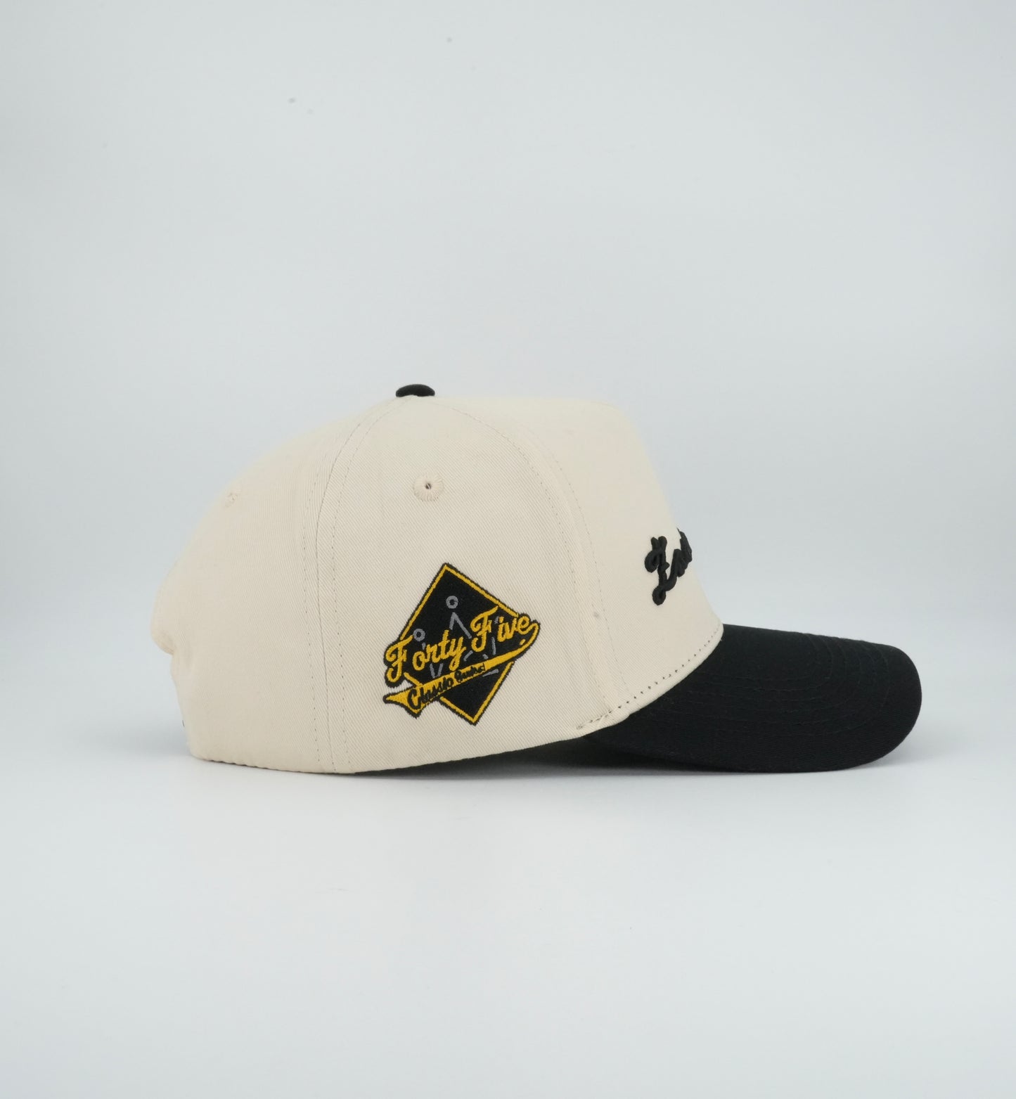45 Cursive Trucker Cap Beige-Black
