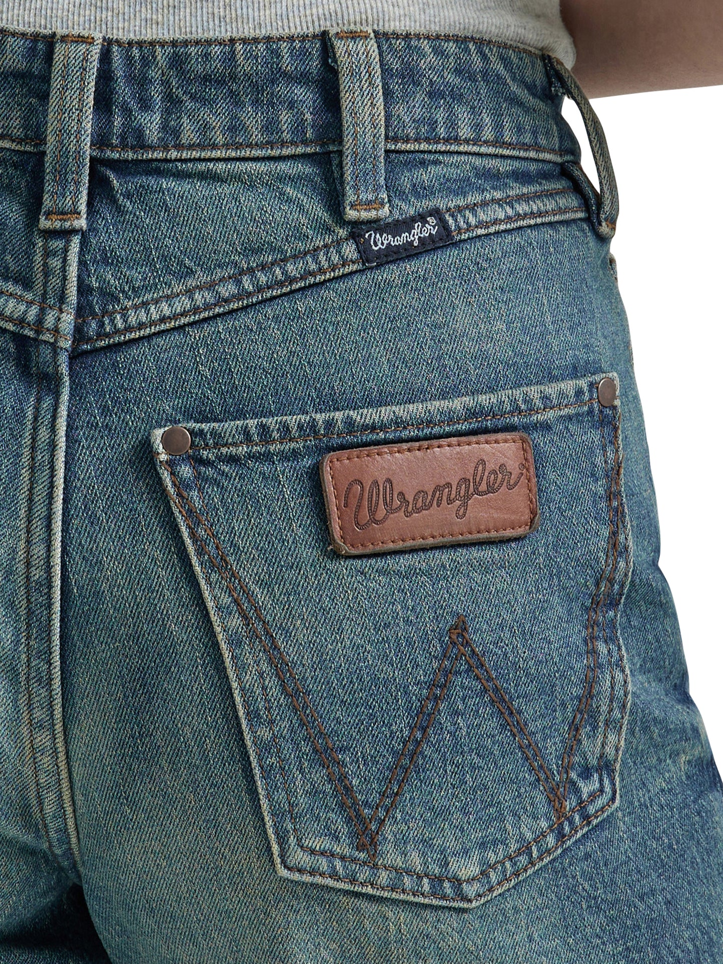 Wrangler Retro Women's Bailey 5" Medium Blue Denim Short