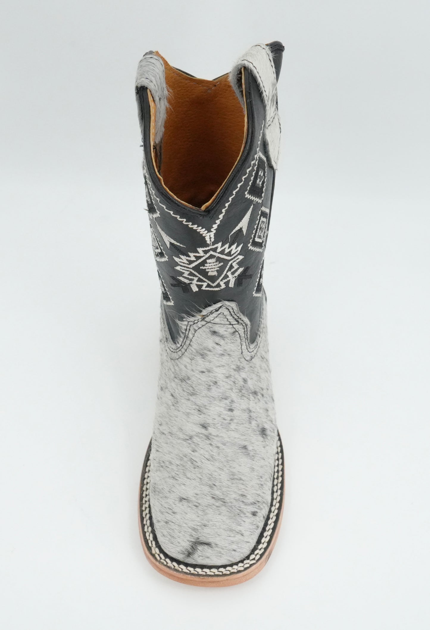 Rock'em Kid's Cow Hair White/Black Boots Size: 2 US / 22 MEX *AS SEEN ON IMAGE*