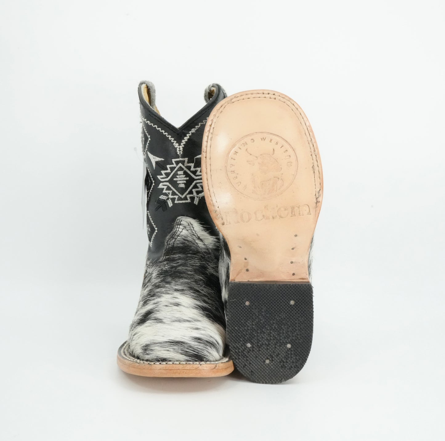 Rock'em Kid's Cow Hair Black/White Boots Size: 11 US / 18 MEX *AS SEEN ON IMAGE*