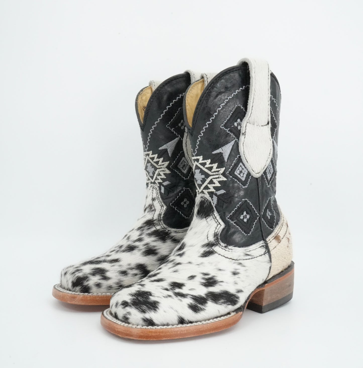 Rock'em Kid's Cow Hair White/Black Boots Size: 7 US / 14 MEX *AS SEEN ON IMAGE*