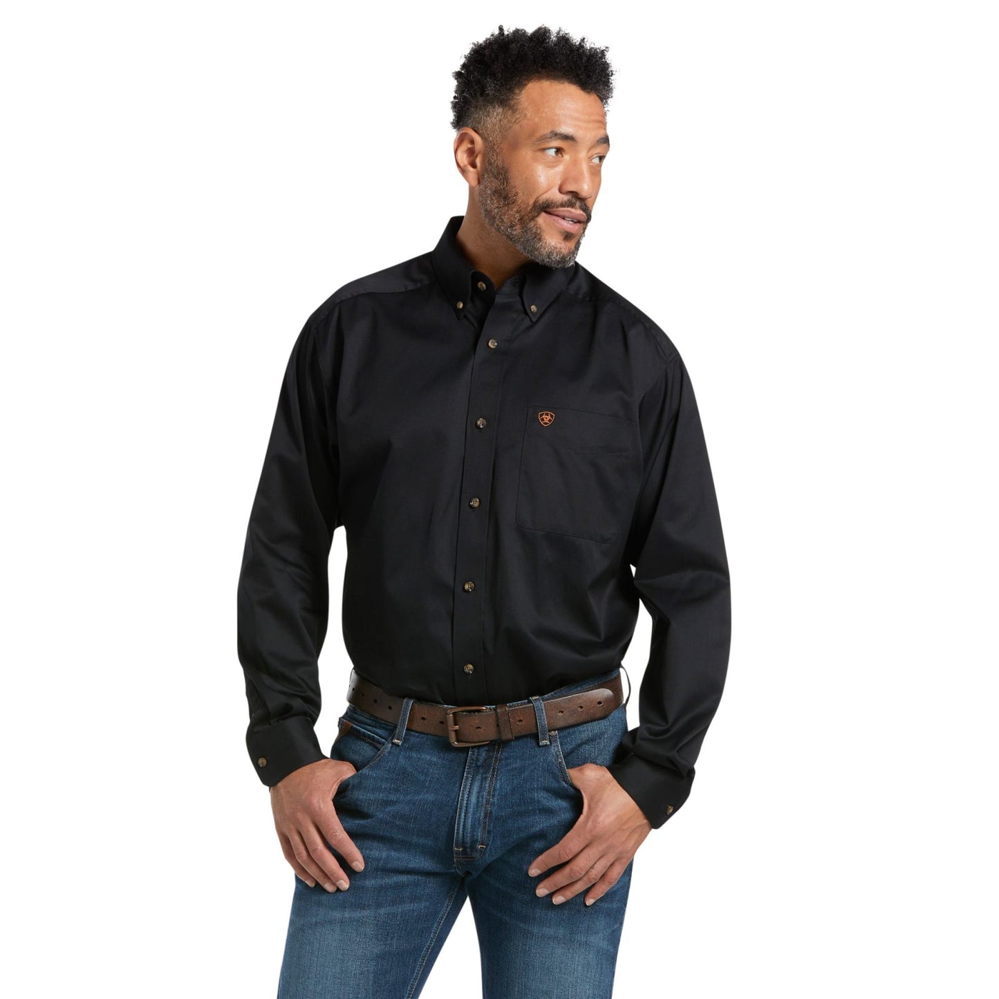 Camisa de corte clásico de sarga sólida negra Ariat