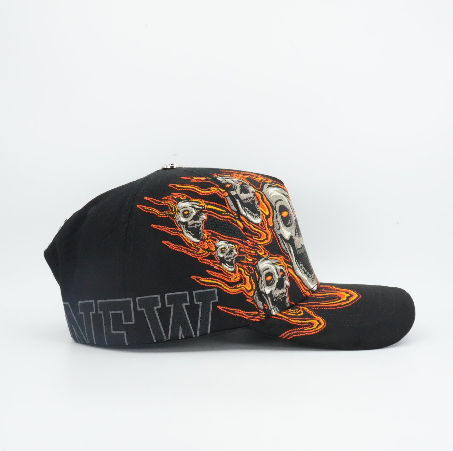 Kevin Hats NY Bling Skull Flames Black Cap