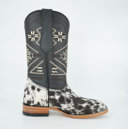 Rock'em Women's Cow Hair Boots Size: 5 *AS SEEN ON IMAGE*