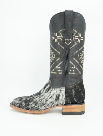 Rock'em Women's Aztec Cow Hair Boots Size: 6.5 *AS SEEN ON IMAGE*