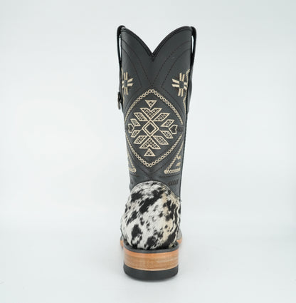 Rock'em Women's Cow Hair Boots Size: 5.0 *AS SEEN ON IMAGE*