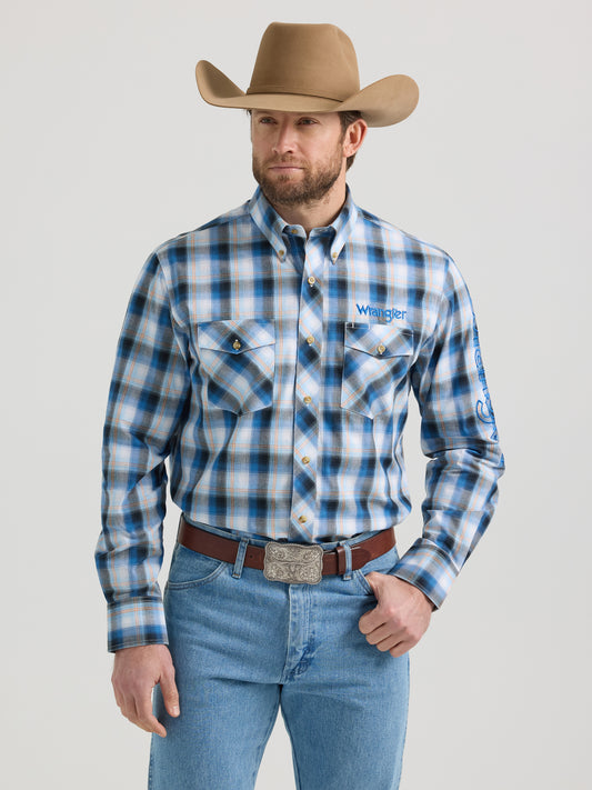 Wrangler Men's Logo Long Sleeve Light Blue Plaid Western Button Down Shirt