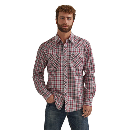 Wrangler Retro Long Sleeve Sawtooth Snap Pocket Western Shirt