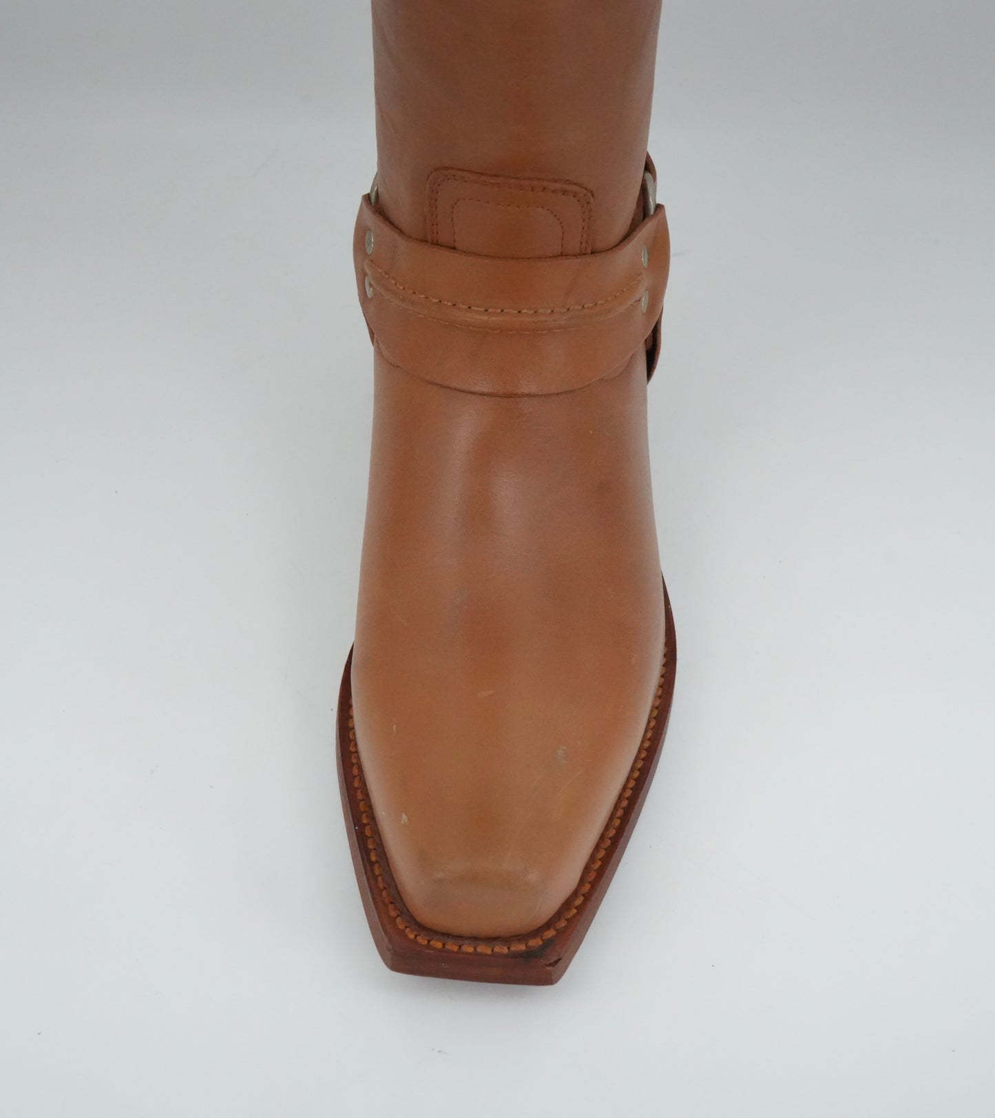 Besserro Men's Honey Trompa De Puerco Semi Square Toe Boot