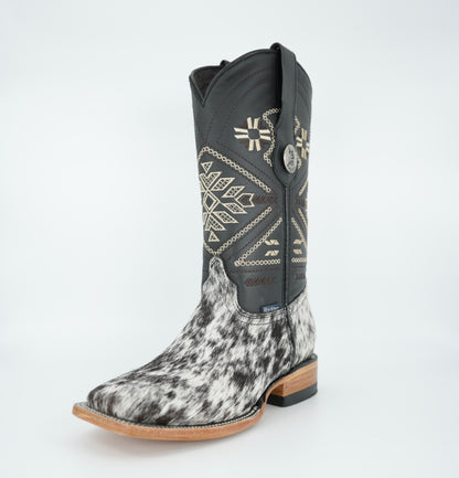 Rock'em Women's Cow Hair Boots Size: 5.5 *AS SEEN ON IMAGE*