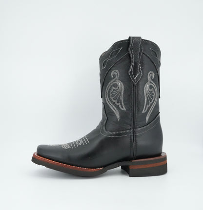 La Sierra Jr’s White Stitched Square Toe Boot - Black